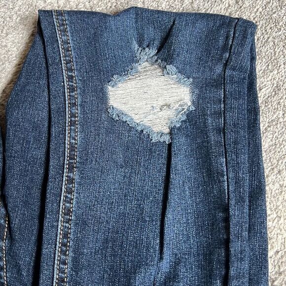 Wild Fable Highest Rise Womens 8 Skinny Jeans Distressed - Picture 3 of 12